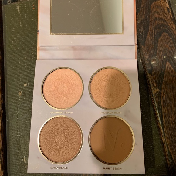 Nomad highlighter palette by Sydney Bathers - Picture 3 of 4
